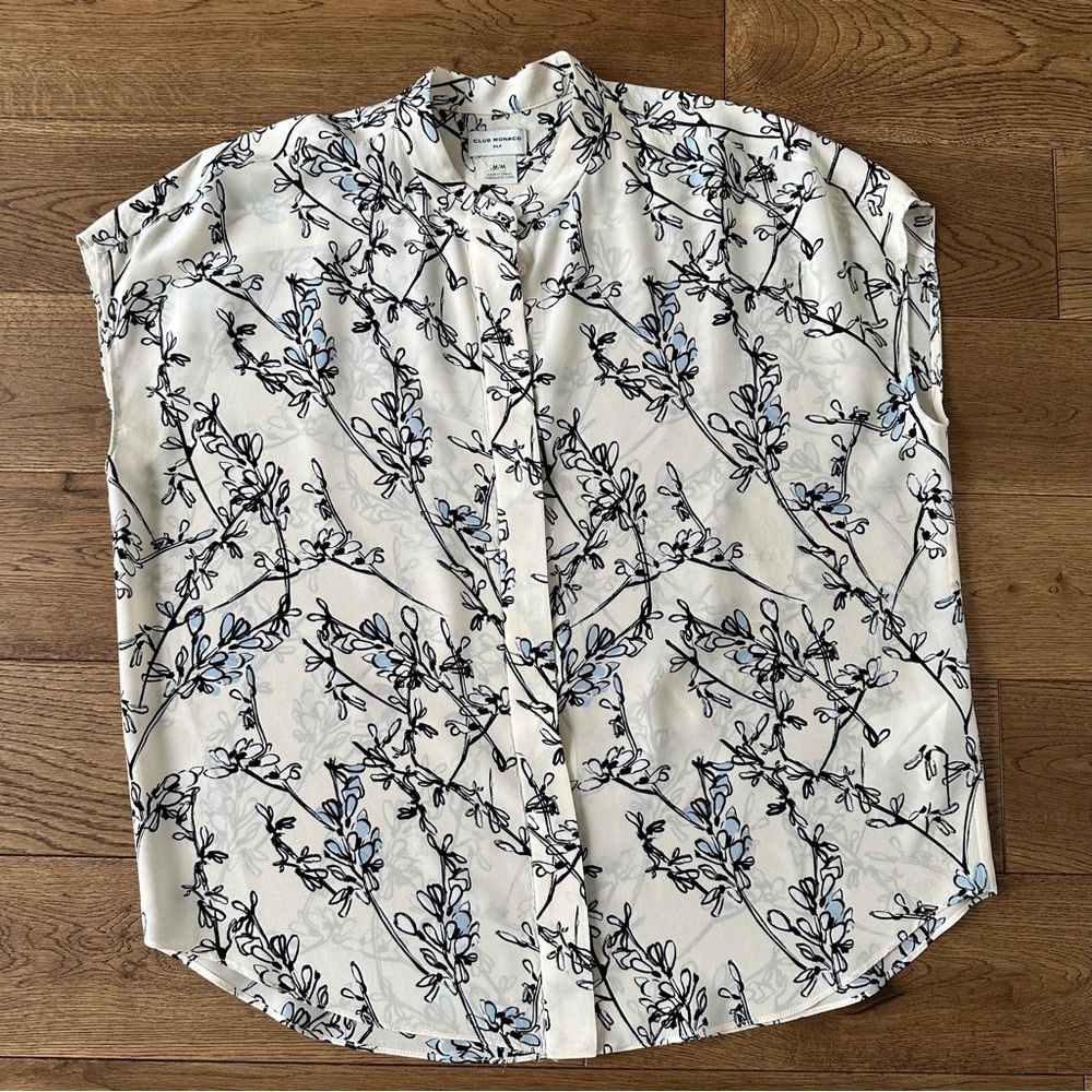 Club Monaco 100% Silk Sleeveless Blouse Floral M